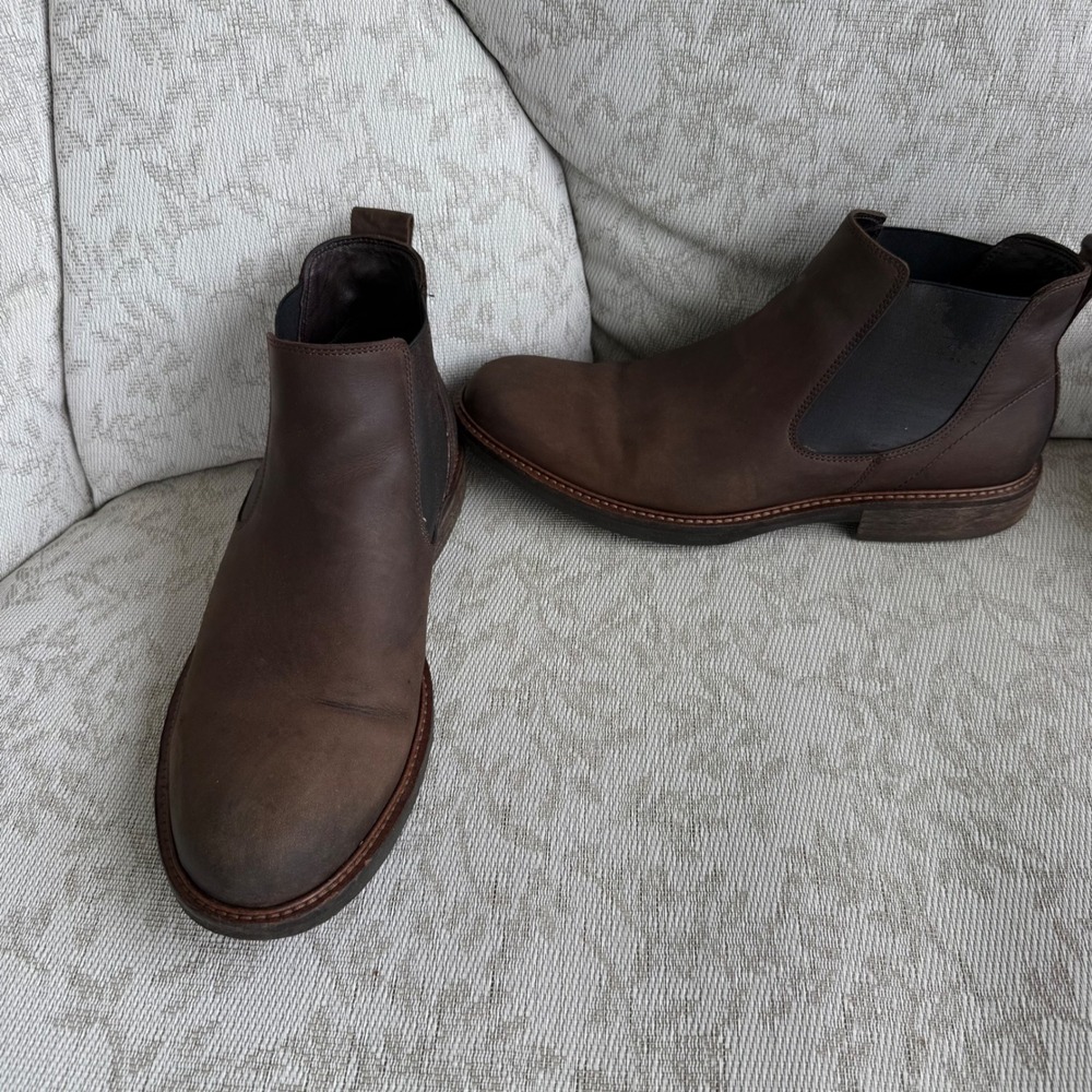 ECCO Chelsea Boots Brown Leather Pull On Minimalist Shock‎ Point Men's EU 44 EUC